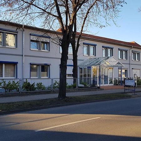 Hotel Sturm Tangermünde Exteriör bild
